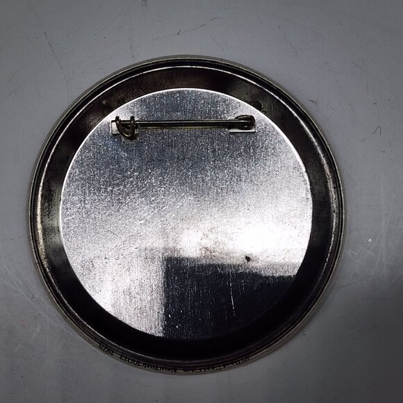 Vintage Magic Mountains Colossus Rollercoaster Pin Back Button I Rode It 1970s - Picture 6 of 6